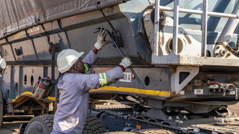 Building Resilient Manufacturing